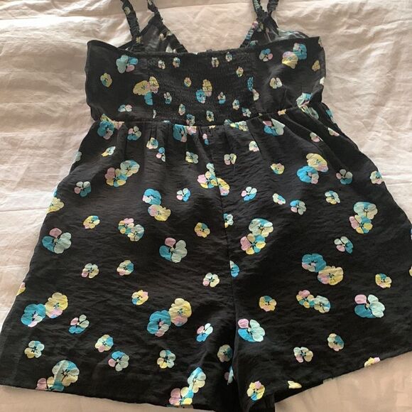 NORDSTROM’S BP LABEL BLACK FLORAL ROMPER - Picture 5 of 9
